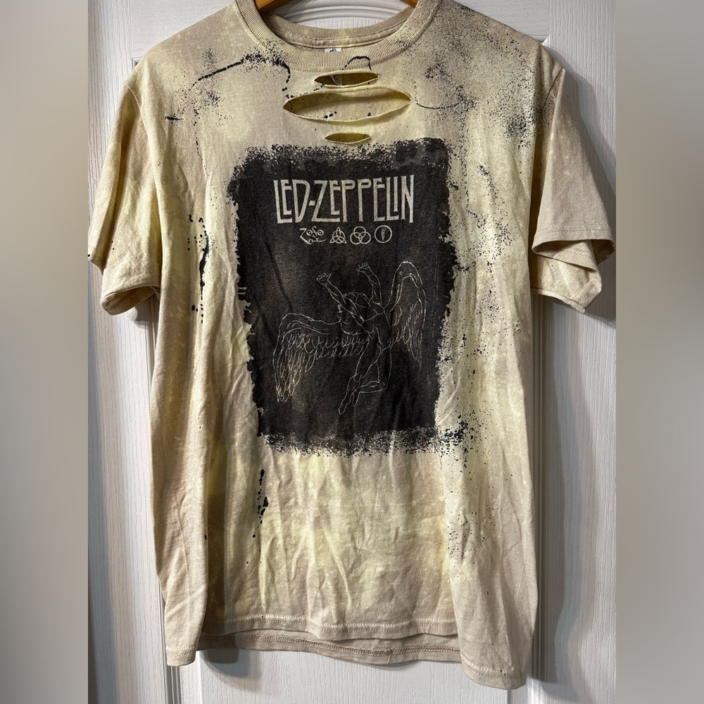 NWOT Led Zeppelin Distressed Tee